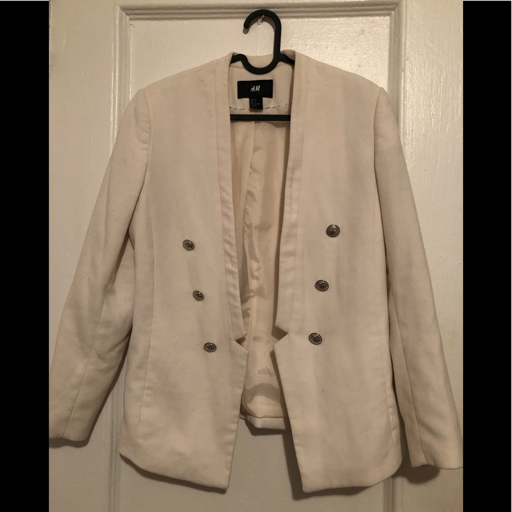 White H&M Collarless Blazer